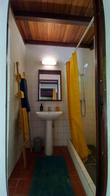 Kaz' Iguana: Maison Creole Privative, Quartier Golf St Francois *